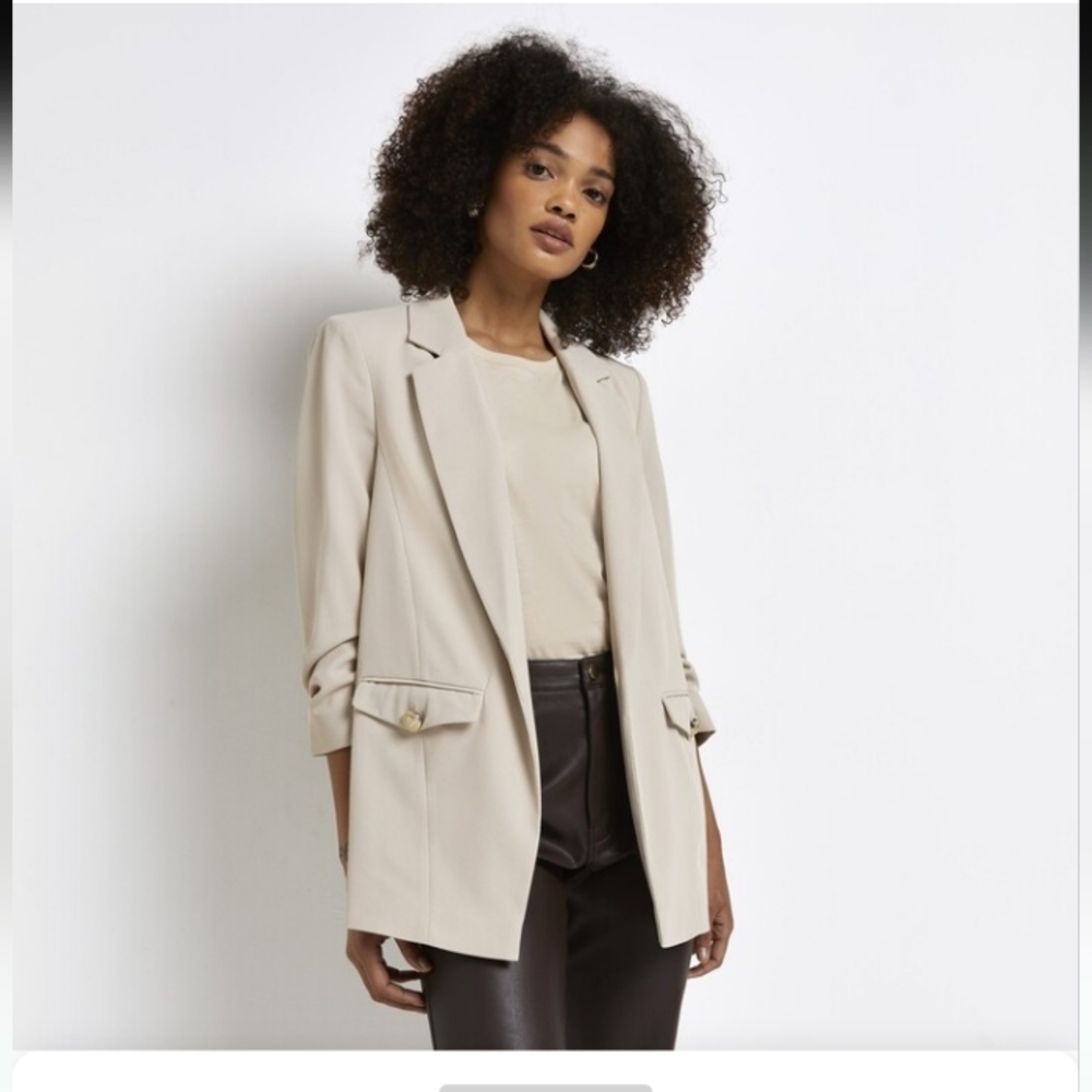 River Island Beige Rouched Sleeves Minimalist Gold Tone Buttons Jacket US10 Chic